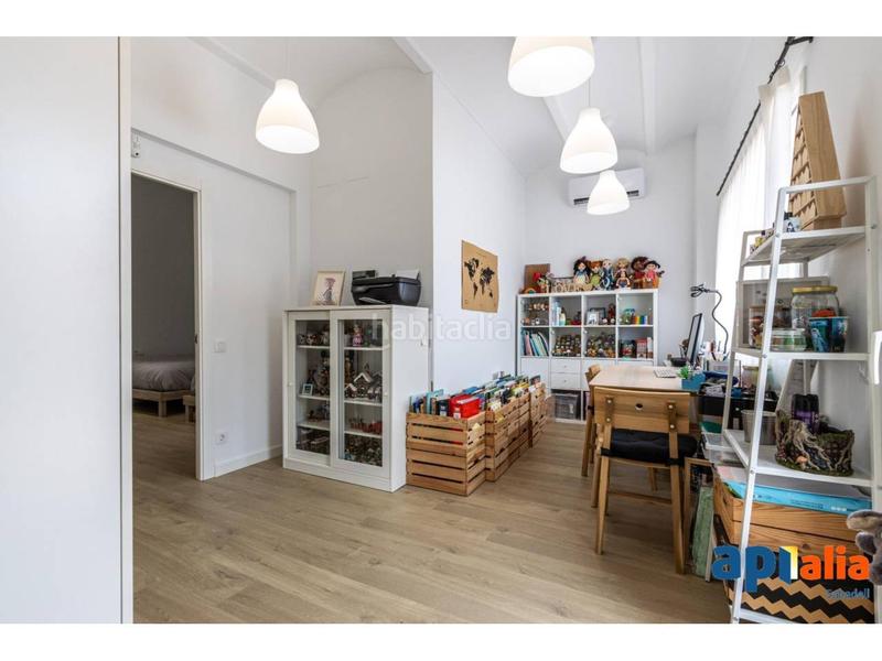 Foto 644bc07a-d541-4bc6-8ef8-1fb30f0854e1. Casa amb calefacció aparcament a Centre Sabadell