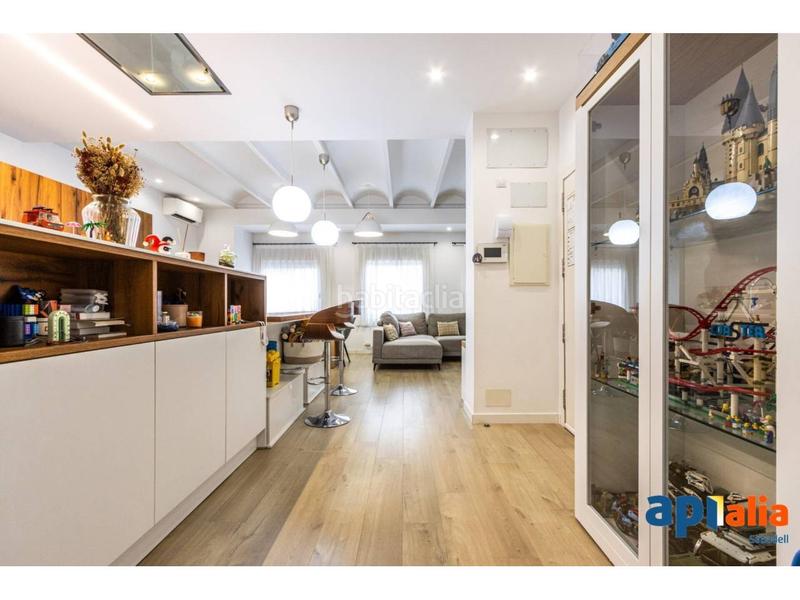 Foto 94e78269-d92a-4b5d-a60d-c7f36fc51f64. Casa amb calefacció aparcament a Centre Sabadell