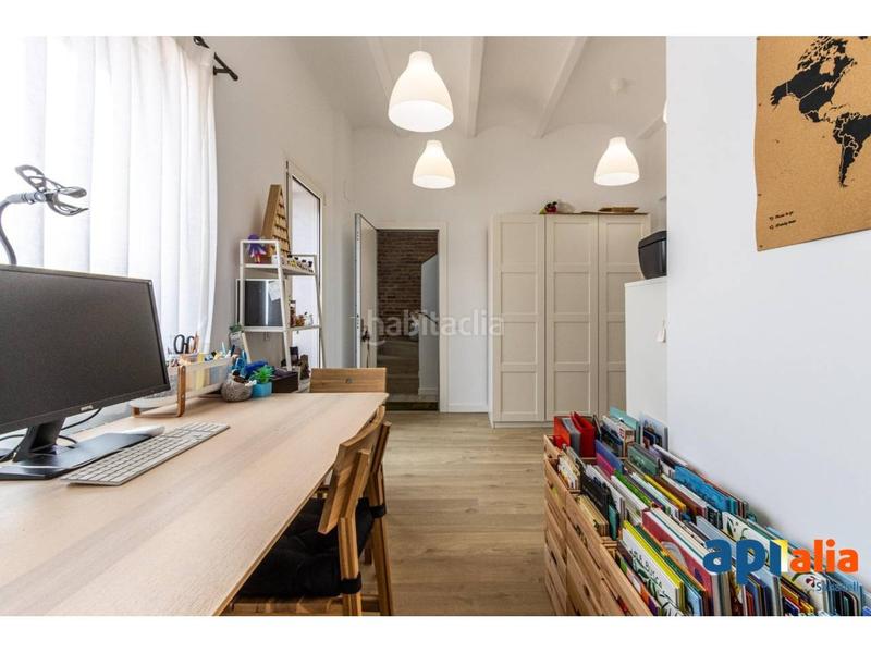 Foto 99818779-f284-4728-bb1e-97478e0bb29f. Casa amb calefacció aparcament a Centre Sabadell