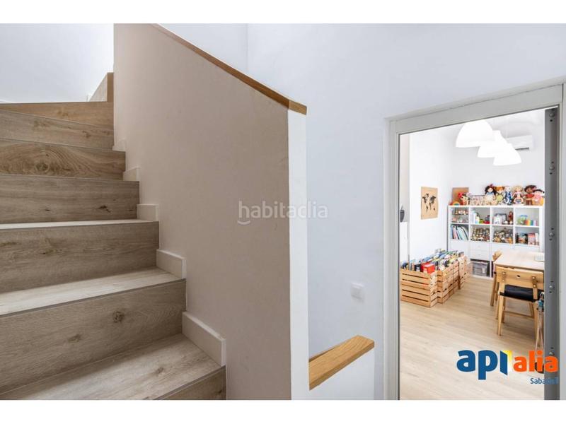 Foto aae59d28-b84b-4187-af38-e033fbd6866d. Casa amb calefacció aparcament a Centre Sabadell