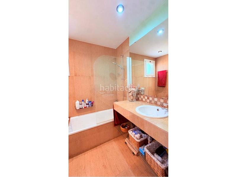 Foto 2054962d-ec00-41c8-a902-0de26dcd0921. Maison avec chauffage parking dans Can Deu Sabadell