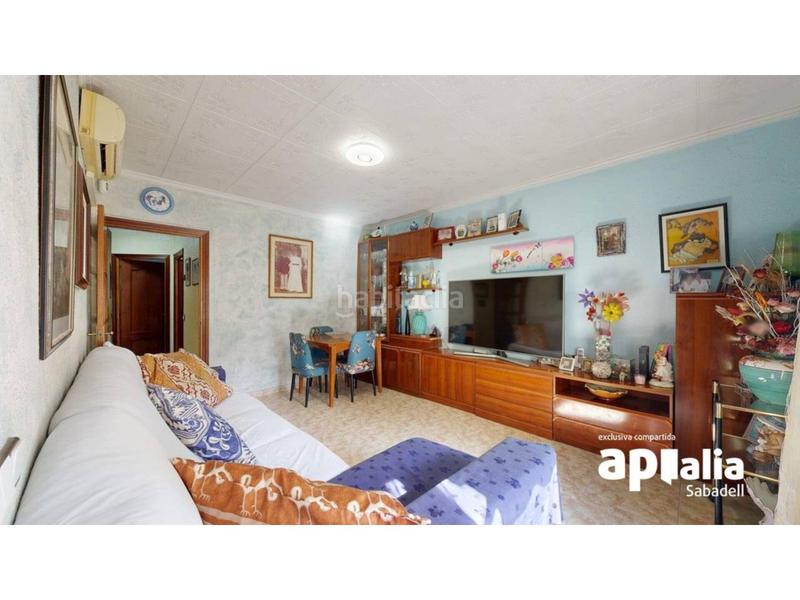 Foto 43d14eba-fb27-4dd2-aabc-2839353e950f. Maison avec chauffage parking dans Creu de Barberà Sabadell