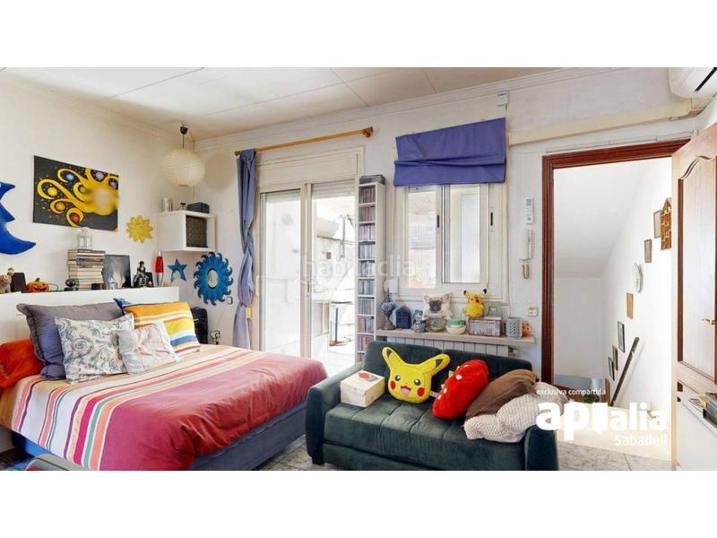 Foto 45430fde-29f7-40a1-be8f-d5837b5aa64f. Maison avec chauffage parking dans Creu de Barberà Sabadell