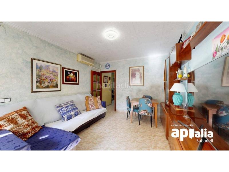 Foto 75c6ca5a-8da4-4cdf-8e59-93fab1b809e9. Maison avec chauffage parking dans Creu de Barberà Sabadell