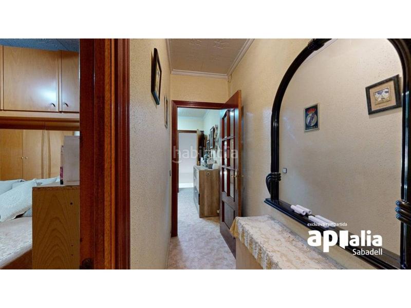 Foto ca0cf04d-722e-4697-9342-a106d0b5b566. Maison avec chauffage parking dans Creu de Barberà Sabadell