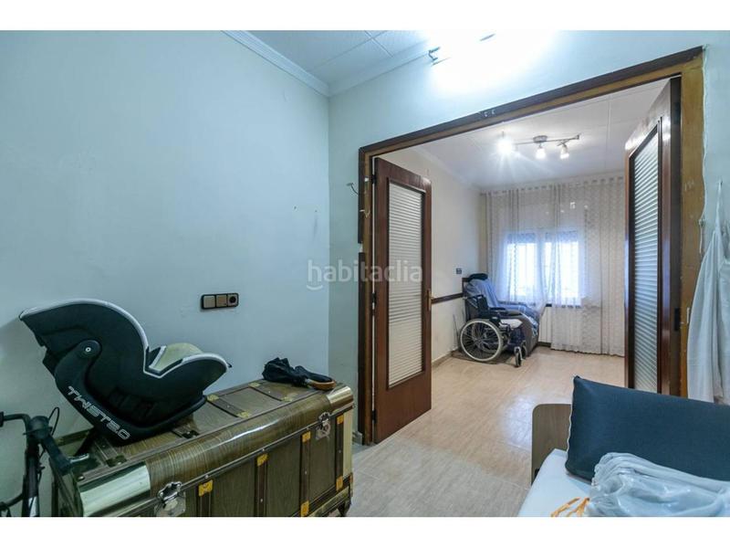 Foto 04944ff5-c0f2-42af-81bc-1bc132cdd4f6. Haus mit heizung in Centre Sabadell