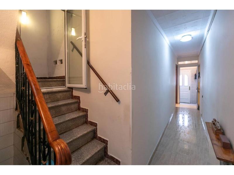 Foto 48460667-316b-4ea5-8f21-8d6e011cb506. Haus mit heizung in Centre Sabadell