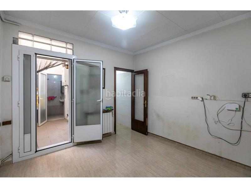 Foto 9dc6af6b-c795-4f98-bb19-4a5ba6c29854. Haus mit heizung in Centre Sabadell