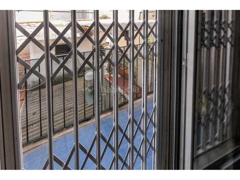 Foto b66a4468-bf17-4983-977e-1de9d64a79f2. Haus mit heizung in Centre Sabadell