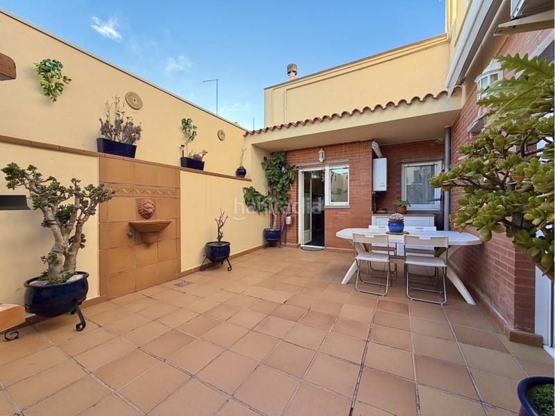 Foto 512553f2-59ea-4a76-8d99-dd42947a436c. Casa con riscaldamento parcheggio in Centre Sant Quirze del Vallès