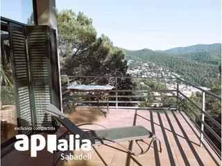 Chalet  Licorella. Chalet  torre  castellar del vallès