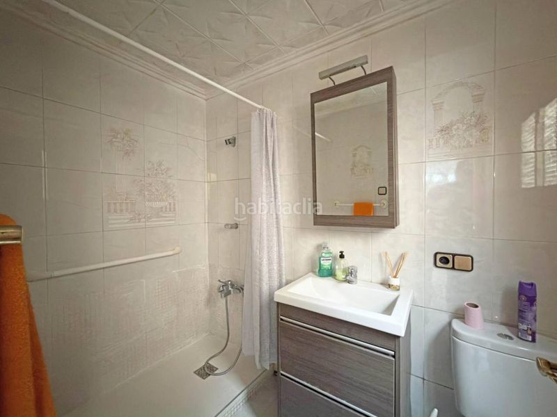 Foto cc0deb04-c1f6-434a-bc4d-a1424ded7edf. Casa amb calefacció a Ca n'Oriac Sabadell