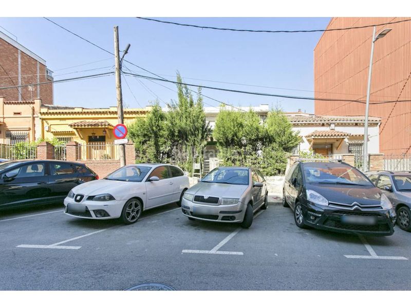 Foto 10911ec6-95cb-498f-8c4d-0c3db845e61e. Terreny residencial a Pont Vell Ripollet
