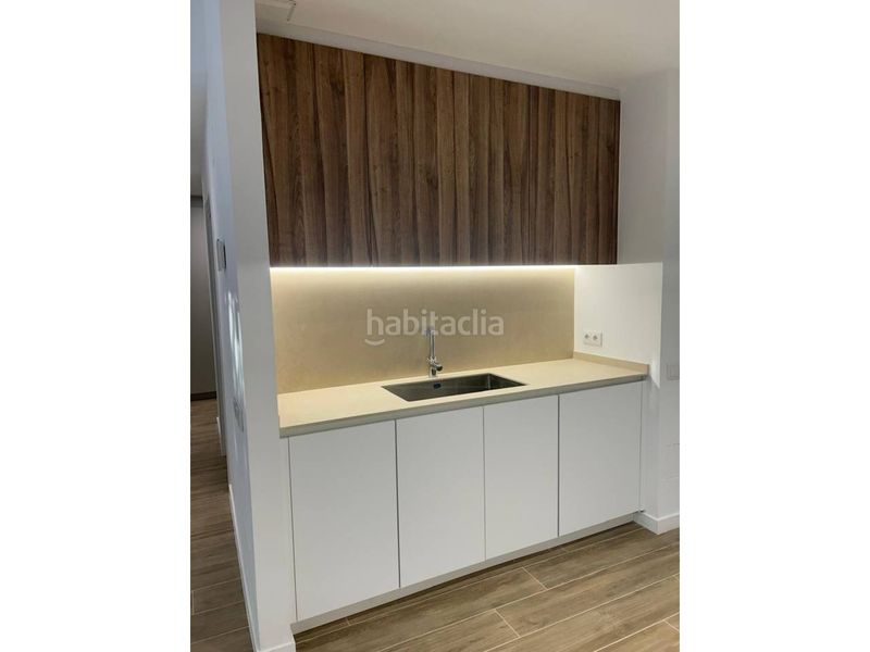 Foto bedd57bb-7b42-4386-85d4-932ec854ab51. Pis a Creu Alta Sabadell