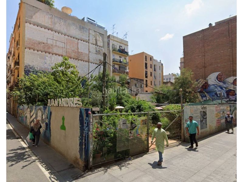 Foto 5e26c488-c45d-4b75-82e8-fe34717d427c. Finca rústica a calle riereta 10 a Raval Barcelona