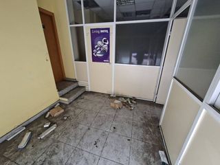 Business premise  Pasaje comte borrell. 2 locales comerciales en mas rampinyo  montcada i reixac