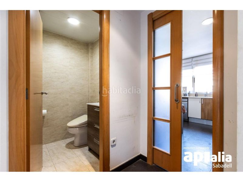 Foto 89e69171-5372-4a6a-9e9e-e8c2e8c379ac. Casa amb calefacció aparcament a Gràcia Sabadell