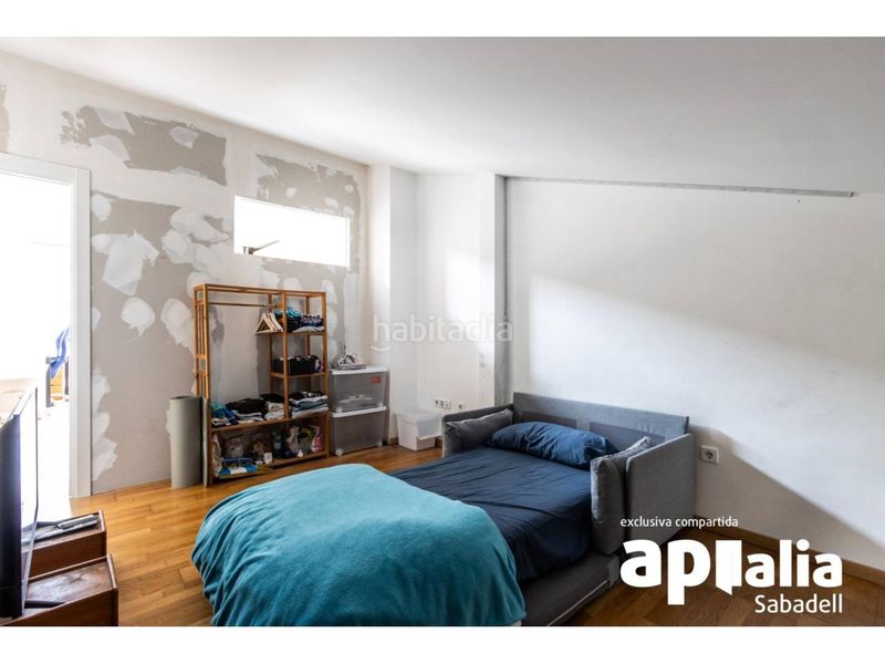 Foto d1ca480d-4622-44d9-83d5-1cc00295642e. Casa amb calefacció aparcament a Gràcia Sabadell