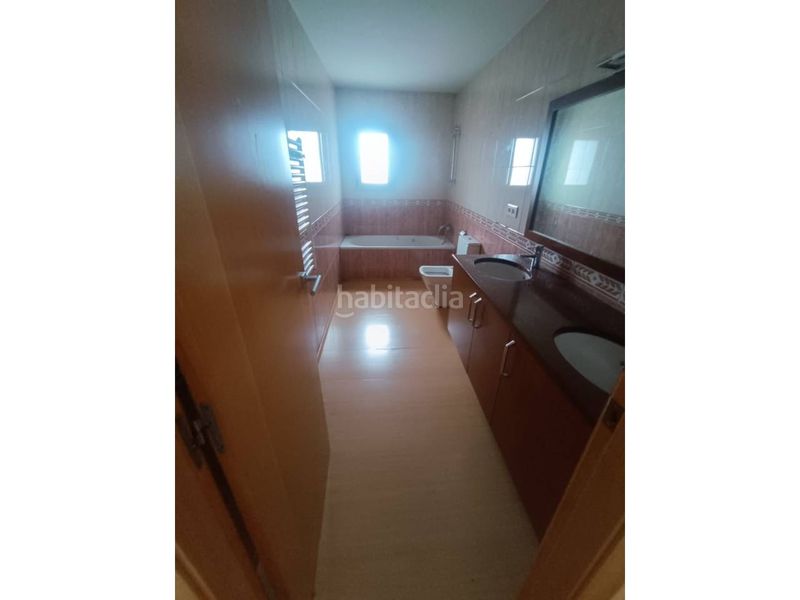 Foto 9fba9656-f009-4611-a357-9a598715a756. Casa a Can Rull Sabadell