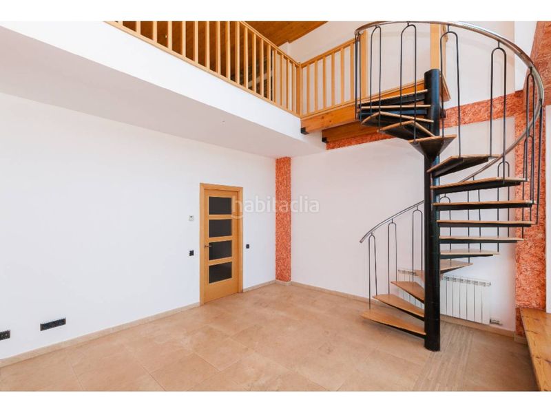 Foto ee545d7d-47bd-4b9b-a70a-27bb792db8a2. Casa amb calefacció piscina a Vacarisses
