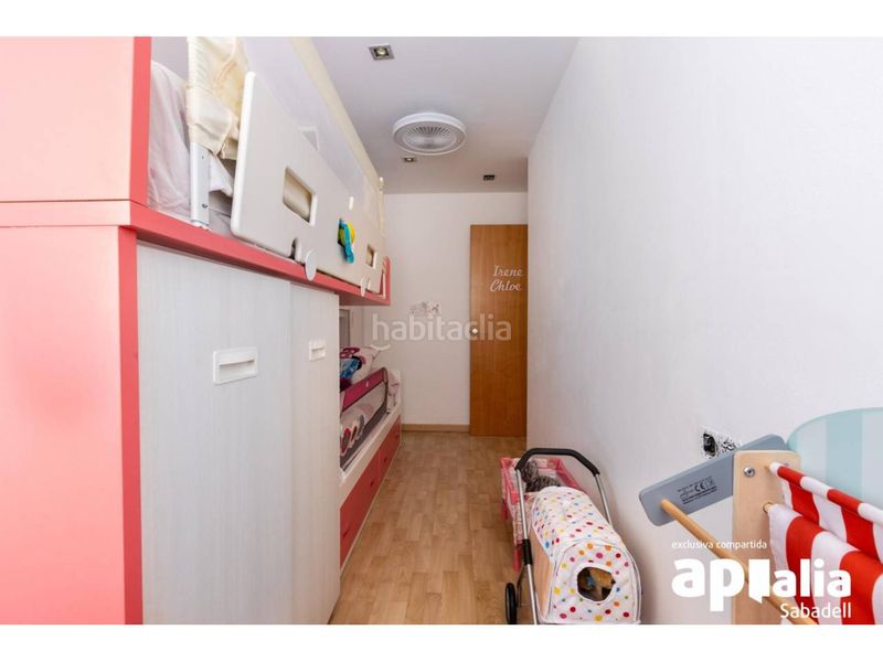 Foto e7e8b848-d2e1-4c34-b48b-dc14b46b1314. Pis amb calefacció piscina a Eixample Sabadell