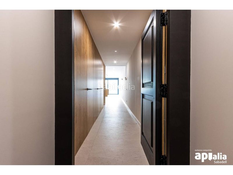 Foto fc4eb886-f660-48c1-b283-c1047aa5dd8a. Casa amb calefacció a Centre Sabadell