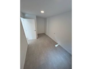 Etagenwohnung in Eixample. Bajos a estrenar en eixample