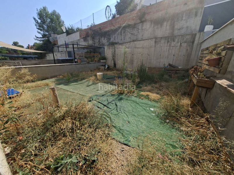 Foto f2fc7e00-e136-4d22-b4e0-053d44495a66. Casa amb aparcament a Sentmenat