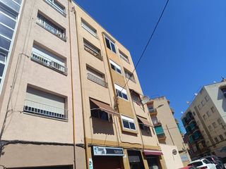 Flat  Calle joaquim sorolla. Piso en can rull