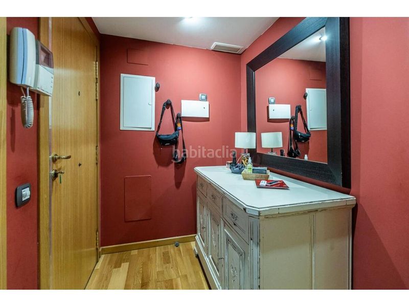 Foto 7af61c0d-4051-48f3-a613-674cce645658. Flat with heating parking in Eixample Sabadell