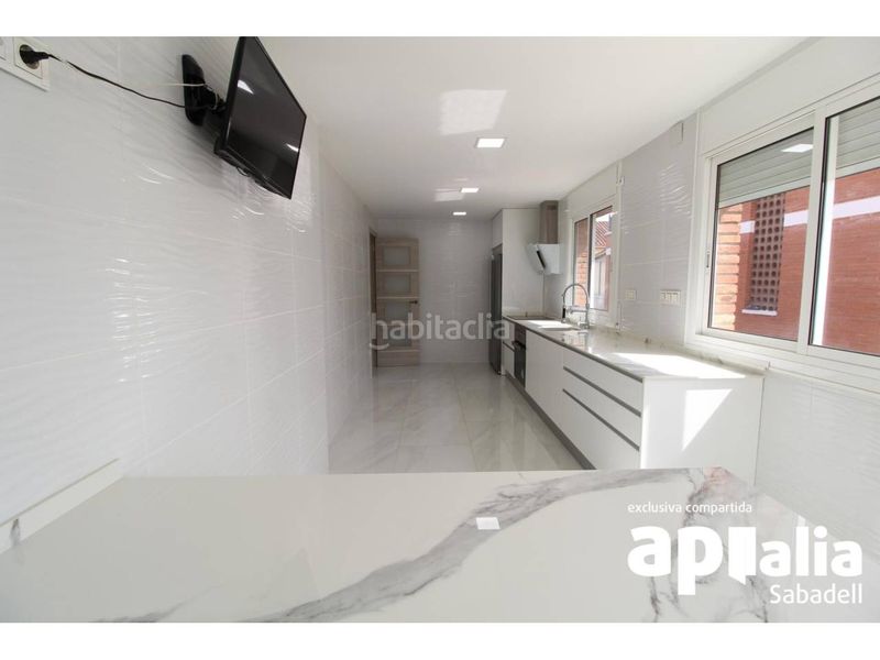 Foto b0132fb9-1d94-4cab-b71d-365b2c1ad6c5. Chalet unifamiliar aislada barbera del vallès can gorgs ii en Barberà del Vallès