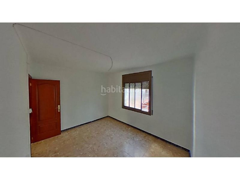 Foto b78c33b1-7a09-49e9-b01f-da8818ff1853. Etagenwohnung in La Serreta Rubí