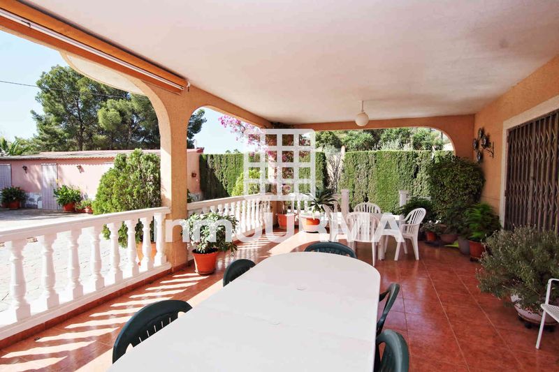 Foto fc9d391b-8675-417a-b681-9f24fe0cf50e. Xalet amb xemeneia aparcament piscina a Monòver