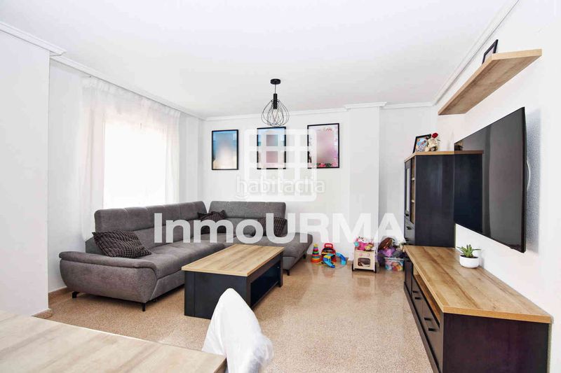 Foto 7bbc7424-94c9-4a2b-83da-8abcafcd54c2. Casa adossada amb aparcament a Las Fuentes-Los Cipreses Aspe