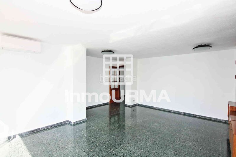 Foto a4c8ef86-d153-4729-bea1-71ea99998623. Pis a Albufereta Alicante