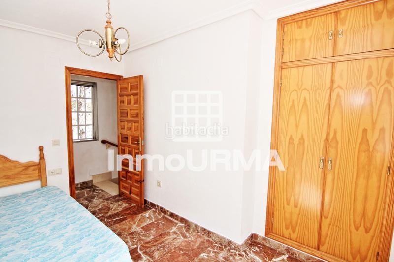 Foto b2d63e1b-8e5c-43de-bf93-47a163e1b518. Xalet amb xemeneia aparcament a Monòver