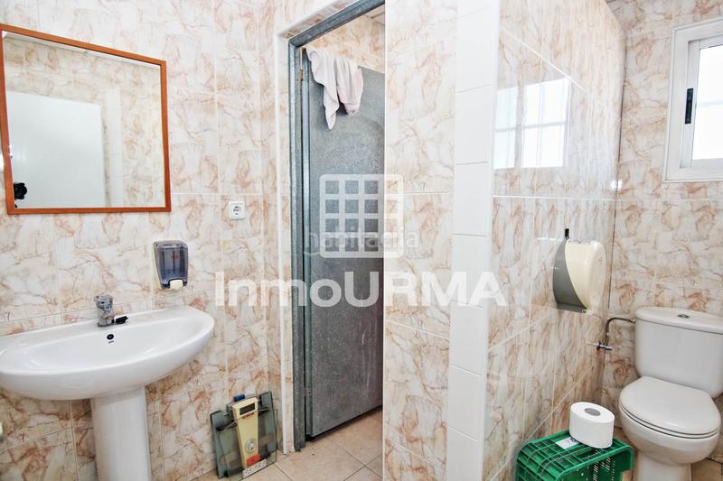 Foto ad53f291-c6f8-46df-8ded-aa7c991a57b2. Nau industrial a carrer castella la mancha 6 a Monòver