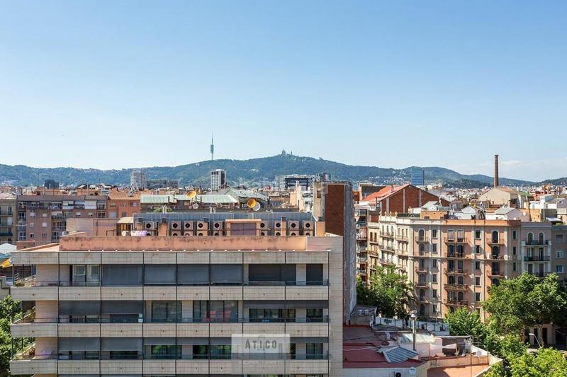 Foto d43835f4-a25e-42ff-9f07-e8c72dadfda2. Àtic amb calefacció a La Nova Esquerra de l´Eixample Barcelona