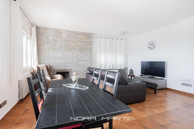 Foto 1932d908-200d-4c23-9839-daae749e25cb. Casa con parcheggio piscina in La Miranda Esplugues de Llobregat