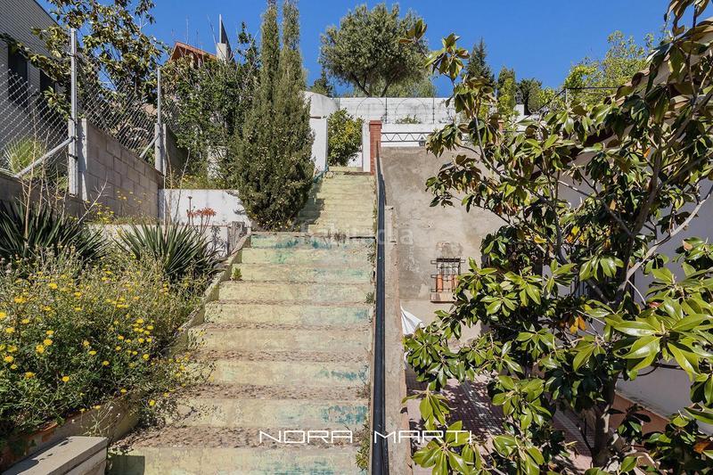 Foto 83553c5a-3000-4811-8607-08a88c01ea0e. Casa con parcheggio piscina in La Miranda Esplugues de Llobregat