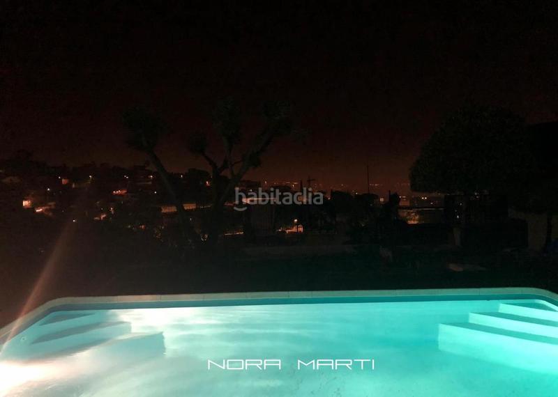 Foto d7dbdb6e-5ec9-44f6-a977-9c2de1f35c61. Casa con parcheggio piscina in La Miranda Esplugues de Llobregat