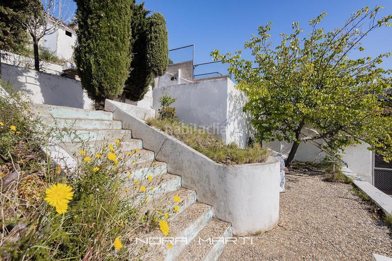 Foto dd8e53f4-258e-4a23-8bf6-3500395e33d2. Casa con parcheggio piscina in La Miranda Esplugues de Llobregat