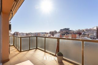 Rent Penthouse in Sant Gervasi - Bonanova. Atico dúplex en sant gervasi