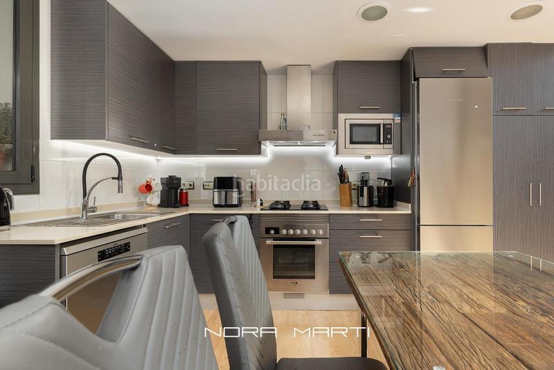 Foto f1a7e9a6-fc6b-4583-925e-775d0dceccee. Planta baixa amb calefacció aparcament a Sant Ramon - Maternitat Barcelona