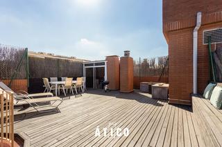 Àtic a Sant Joan-TV3. Ático dúplex en venta en sant joan despí