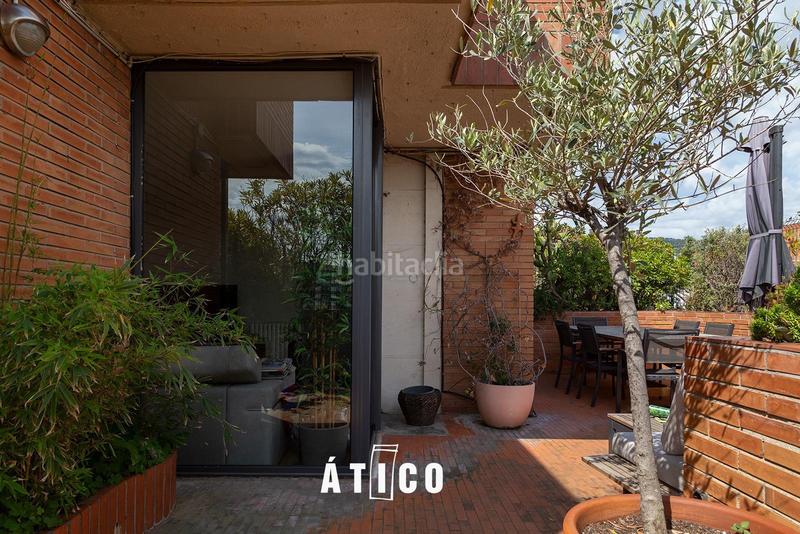 Foto 167768f1-f5a7-42d1-a2ac-fca5265d200d. Ático  en venta en passeig manel girona. en Barcelona