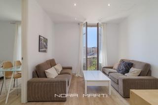Rent Flat in L´Antiga Esquerra de l´Eixample. Piso amueblado en eixample totalmene reformado