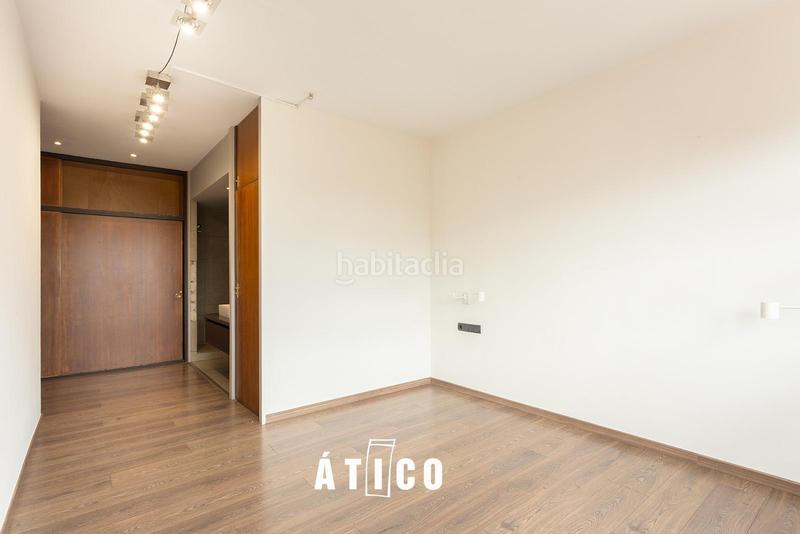 Foto d7b5ee73-4fe8-4dd3-b4bc-7e4f7658f417. Attico con riscaldamento parcheggio in Sant Gervasi - Galvany Barcelona