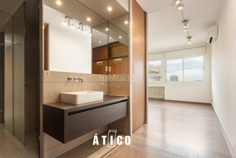 Foto e14aa08a-6424-43eb-bfb5-d8bc0ea6ba47. Attico con riscaldamento parcheggio in Sant Gervasi - Galvany Barcelona