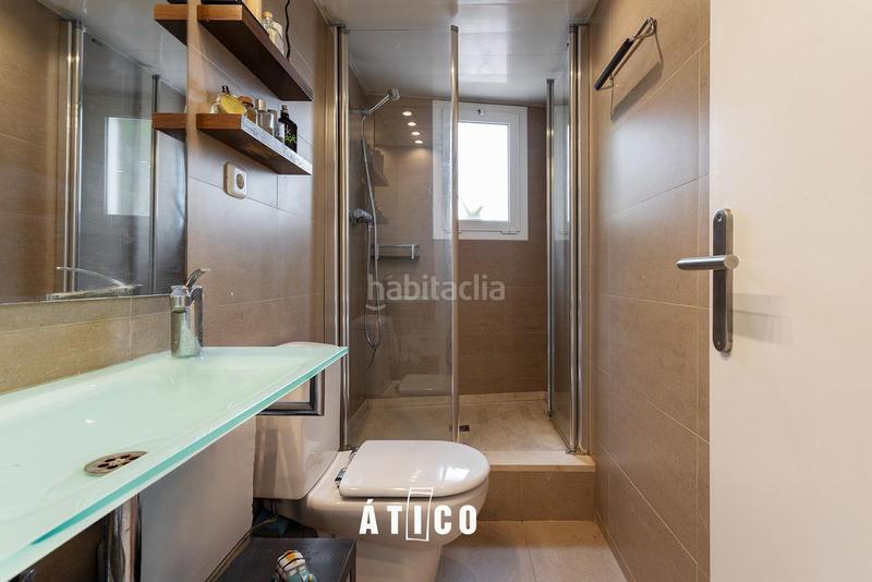 Foto 4eb25c16-9cc4-44b6-b510-3f6b77c2938a. Attico in Putget - Farró Barcelona